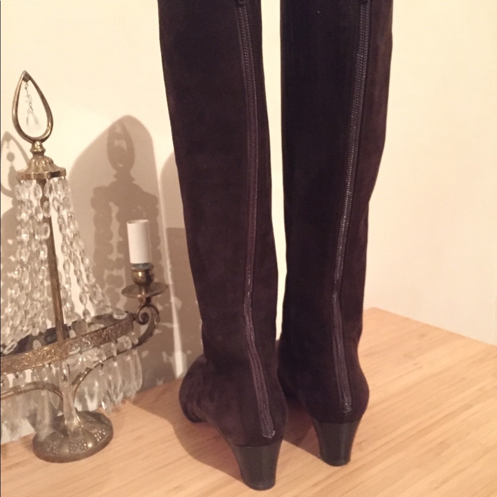 ❤️SOLD❤️Christian Louboutin Suede Zip up Boots - Picture 2 of 10